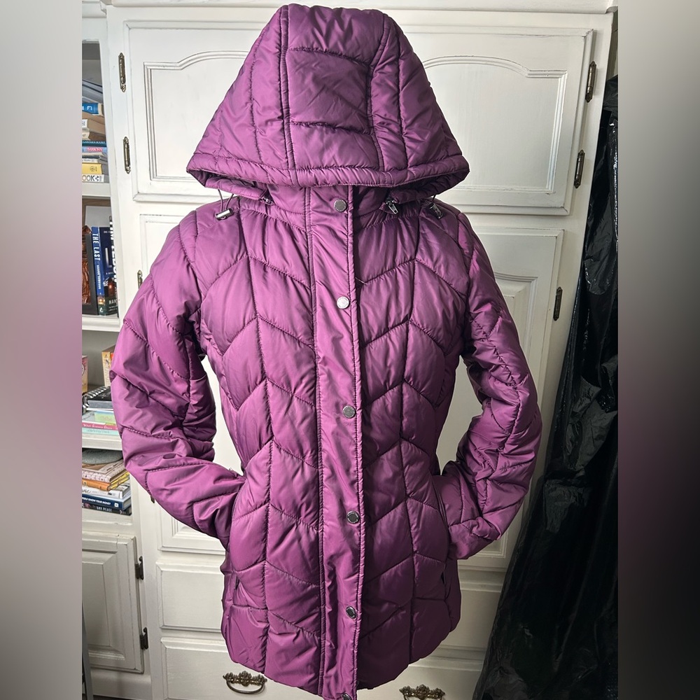 St. John's Bay Women's Plum Puffer Jacket - Picture 1 of 13